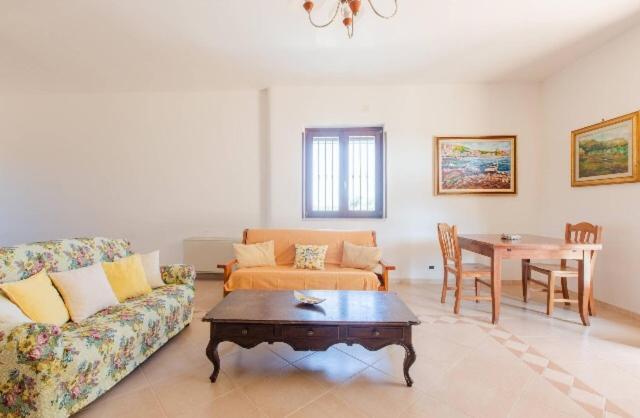 Degli Ulivi Holiday home *